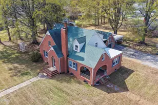 106 E 2nd St, Princeton, NC 27569 - Photo 1