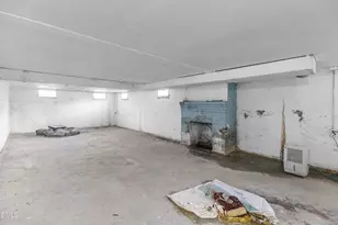 106 E 2nd St, Princeton, NC 27569 - Photo 33