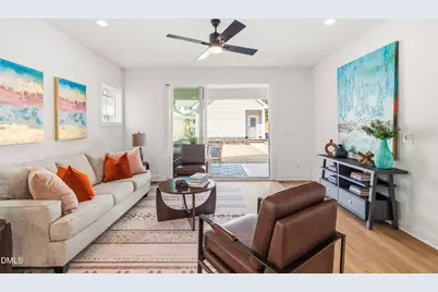 726 Powell Drive, Raleigh, NC 27606 - Photo 17