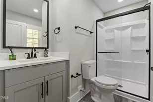 546 Rock Canyon Dr, Fayetteville, NC 28303 - Photo 11