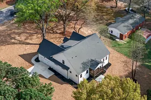 1625 N Main St, Holly Springs, NC 27540 - Photo 5