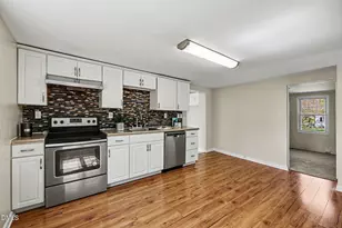 2105 Parks St, Greensboro, NC 27405 - Photo 7