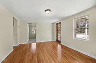 2105 Parks St, Greensboro, NC 27405 - Photo 5