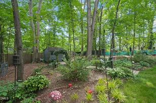 5523 Newberry Dr, Raleigh, NC 27609 - Photo 51