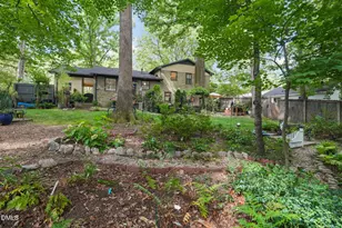 5523 Newberry Dr, Raleigh, NC 27609 - Photo 3