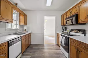 12725 Little Creek Dr, Raleigh, NC 27603 - Photo 17