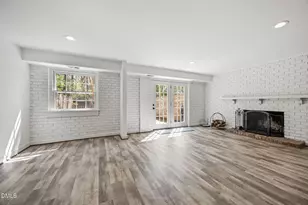 2925 Wycliff Rd, Raleigh, NC 27607 - Photo 35