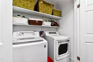 1205 Canterbury Rd, Raleigh, NC 27608 - Photo 33