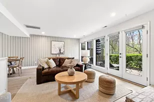 907 Oak Tree Dr, Chapel Hill, NC 27517 - Photo 5