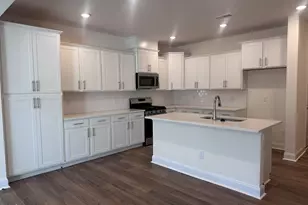 1308 Hammond Dr, Mebane, NC 27302 - Photo 3