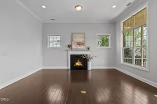 33 Heatherwood Dr, Chapel Hill, NC 27516 - Photo 17