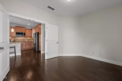 33 Heatherwood Drive, Chapel Hill, NC 27516 - Photo 9