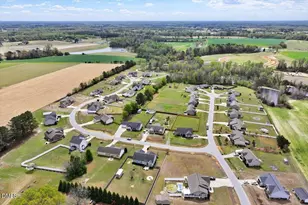 35 Fox Run Ct, Benson, NC 27504 - Photo 47