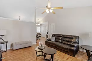 402 S Adams St, Durham, NC 27703 - Photo 5