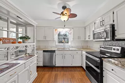 112 Rock Pointe Lane, Cary, NC 27513 - Photo 5