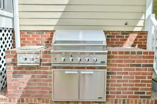 110 Bayview Dr, Chapel Hill, NC 27516 - Photo 5