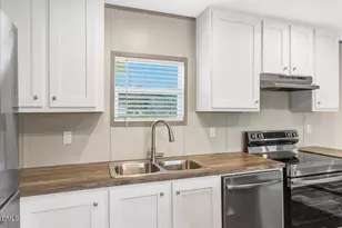 71 Falls Ln, Henderson, NC 27536 - Photo 7