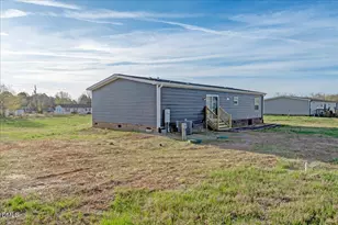 71 Falls Ln, Henderson, NC 27536 - Photo 27