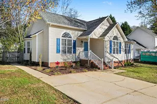 284 Dullis Cir, Garner, NC 27529 - Photo 3