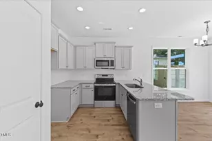 210 Orange St, Oxford, NC 27565 - Photo 11