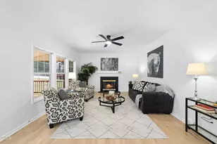 300 New Parkside Dr, Chapel Hill, NC 27516 - Photo 5