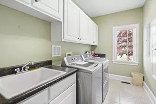 1004 Dunleigh Rd, Burlington, NC 27215 - Photo 25