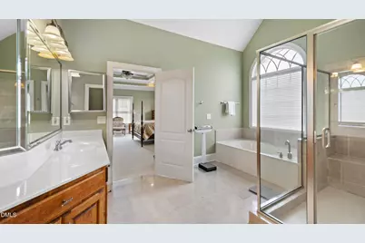 1004 Dunleigh Road, Burlington, NC 27215 - Photo 11