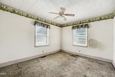 906 E Green Street, Franklinton, NC 27525 - Photo 15