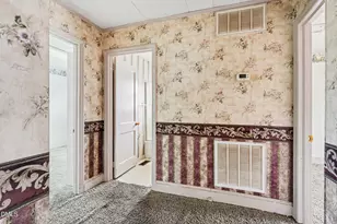 906 E Green St, Franklinton, NC 27525 - Photo 23