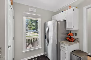 2 Mattie Ct, Durham, NC 27704 - Photo 9