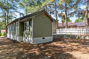 726 W M St, Erwin, NC 28339 - Photo 23