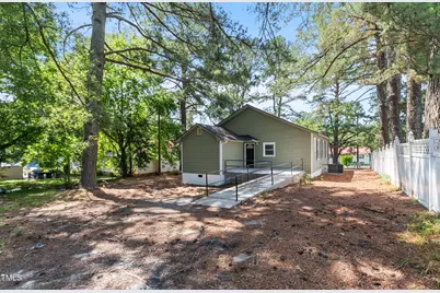 726 W M Street, Erwin, NC 28339 - Photo 21