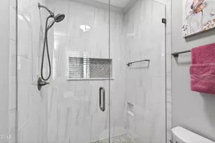 126 Barnes Spring Ct, Cary, NC 27519 - Photo 15