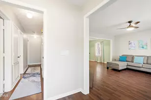 27 Sunflower Ct, Durham, NC 27713 - Photo 17