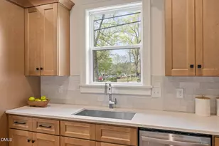 310 W Club Blvd, Durham, NC 27704 - Photo 13