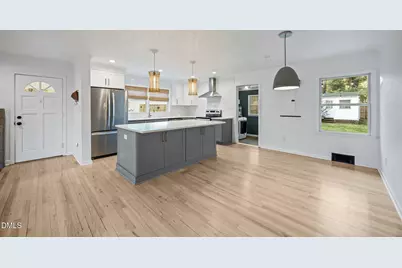 515 S Harrison Avenue, Cary, NC 27511 - Photo 5