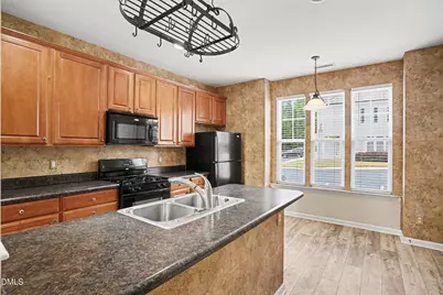 4602 Peyton Hall Way, Raleigh, NC 27604 - Photo 13
