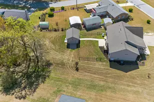 205 S Eastwood Dr, Benson, NC 27504 - Photo 49