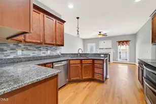 205 S Eastwood Dr, Benson, NC 27504 - Photo 15