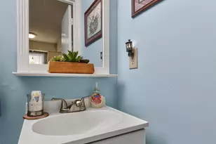 1042 Nottingham Ct, Cary, NC 27511 - Photo 11