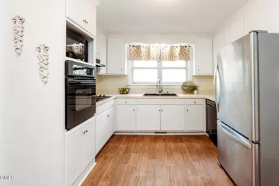 1109 Robin Hill Road NW, Wilson, NC 27896 - Photo 7