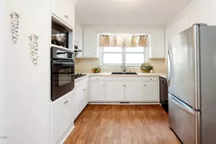 1109 Robin Hill Rd NW, Wilson, NC 27896 - Photo 7