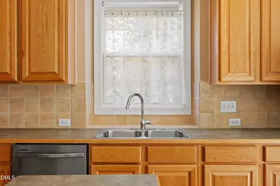 101 Fringe Tree Court, Cary, NC 27519 - Photo 7