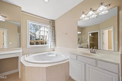 101 Fringe Tree Court, Cary, NC 27519 - Photo 31