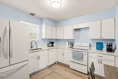 6407 New Market Way, Raleigh, NC 27615 - Photo 9