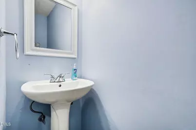 6407 New Market Way, Raleigh, NC 27615 - Photo 13