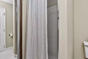 6703 Queen Annes Dr, Raleigh, NC 27613 - Photo 15