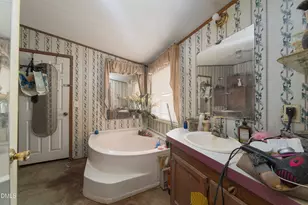 401 Morehead Dr, Willow Springs, NC 27592 - Photo 9