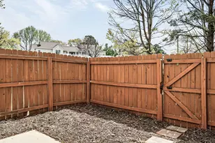 101 Harbor Haven Dr, Apex, NC 27502 - Photo 5