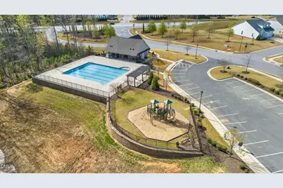 152 E Ravano Drive, Clayton, NC 27527 - Photo 3